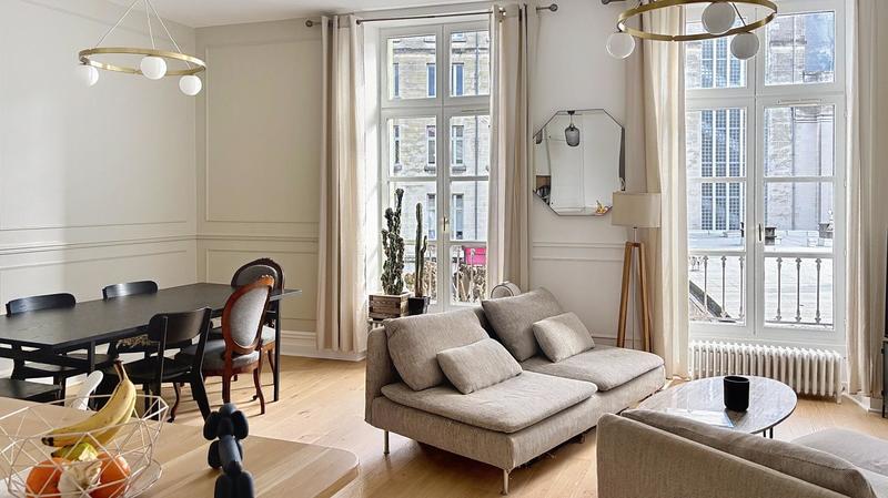 Appartement - 107 m² - 5 pièces