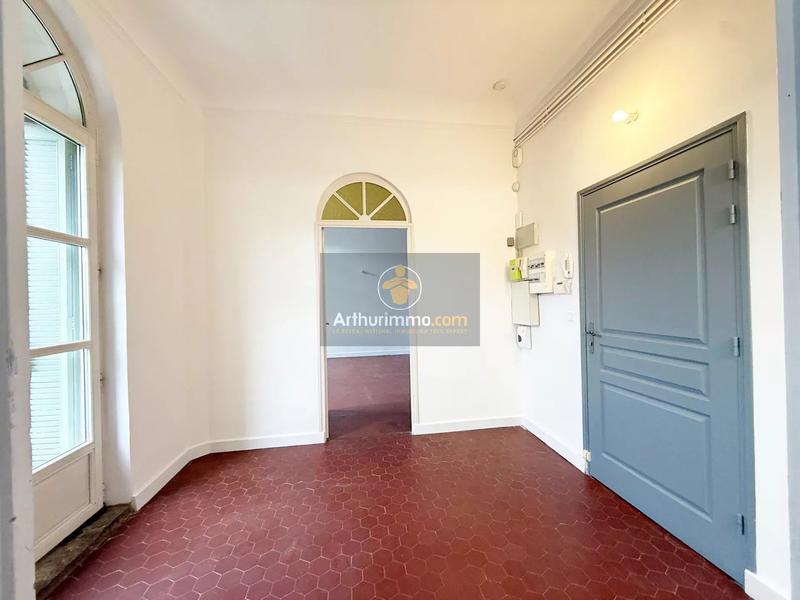 Appartement - 93 m² - 4 pièces