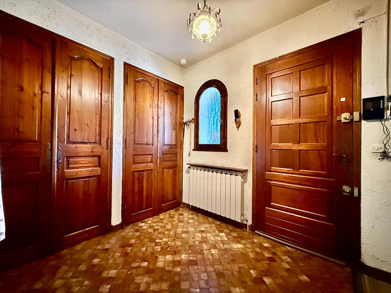 Maison - 156 m² - 8 pièces