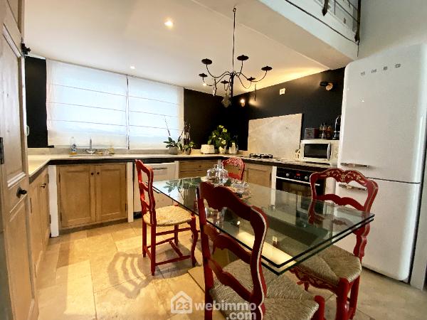 Maison - 108 m² - 4 pièces