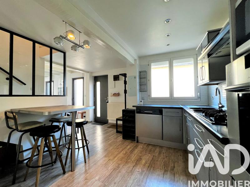 Maison - 115 m² - 6 pièces