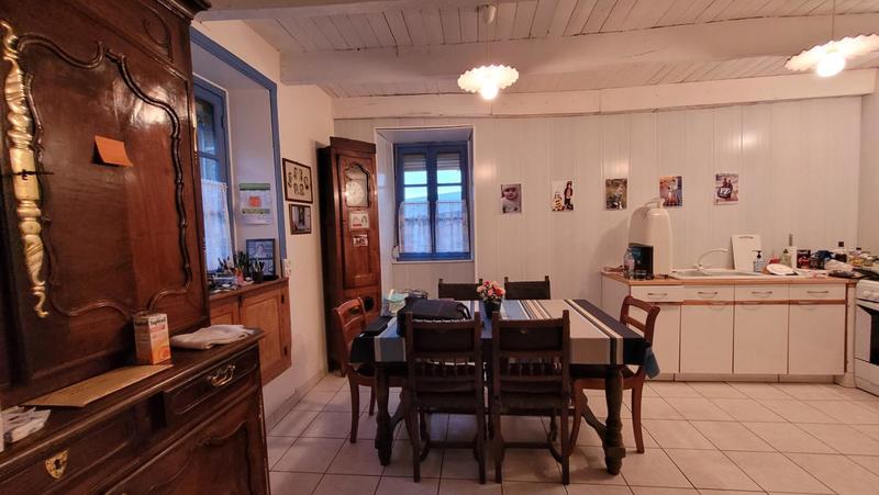 Maison en pierre - 75 m² - 4 pièces