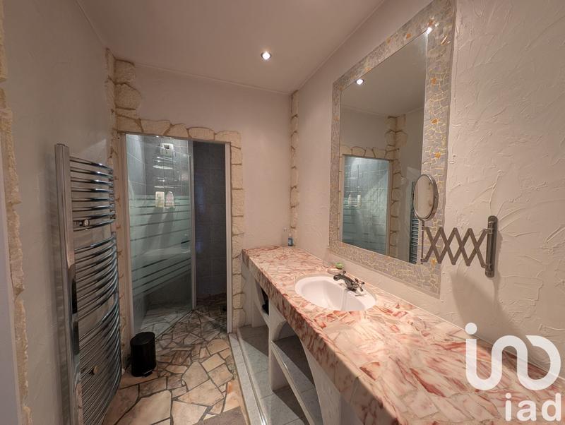 Maison - 185 m² - 6 pièces