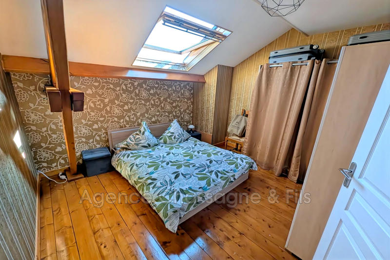 Maison - 175 m² - 5 pièces