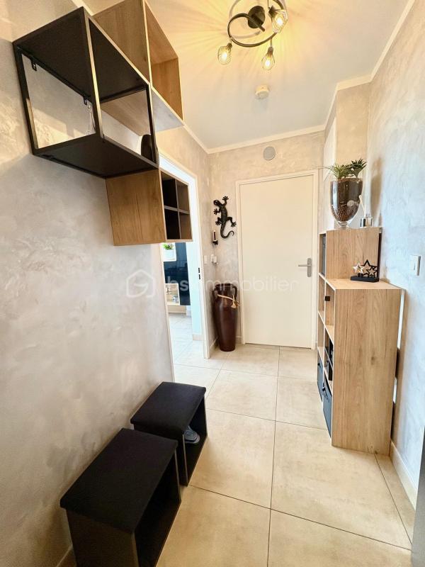 Appartement - 87 m² - 5 pièces