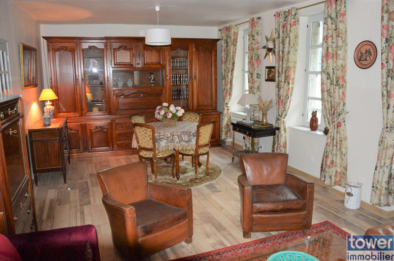 Appartement - 150 m² - 6 pièces