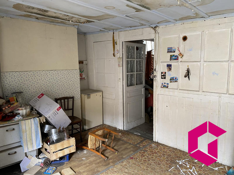 Maison - 140 m² - 2 pièces