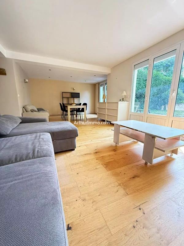 Maison - 109 m² - 5 pièces