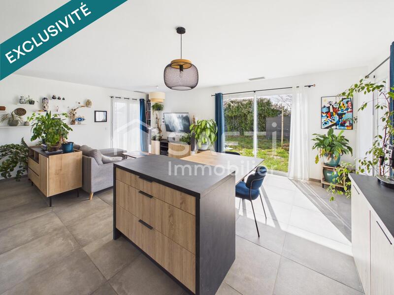 Maison - 100 m² - 4 pièces