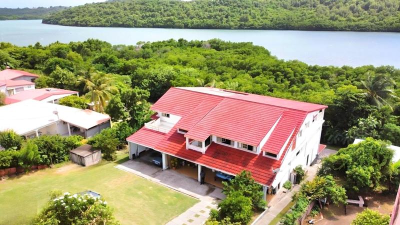 Immeuble - 957 m² - 22 pièces