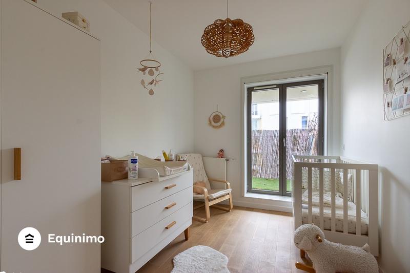 Appartement - 136 m² - 6 pièces