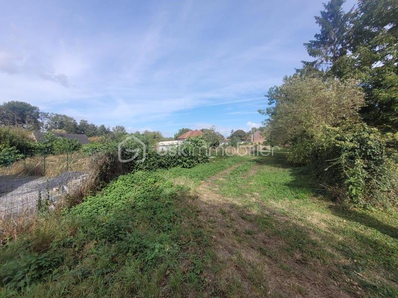 Terrain constructible - 1 457 m²