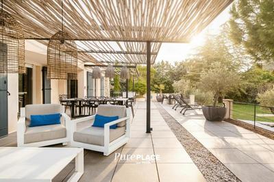 Maison - 269 m² - 6 pièces