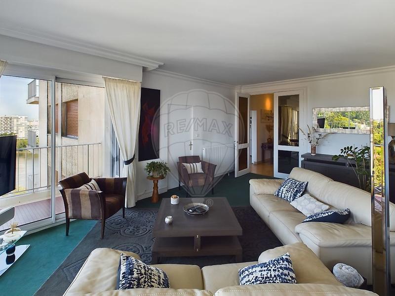 Appartement - 172 m² - 7 pièces