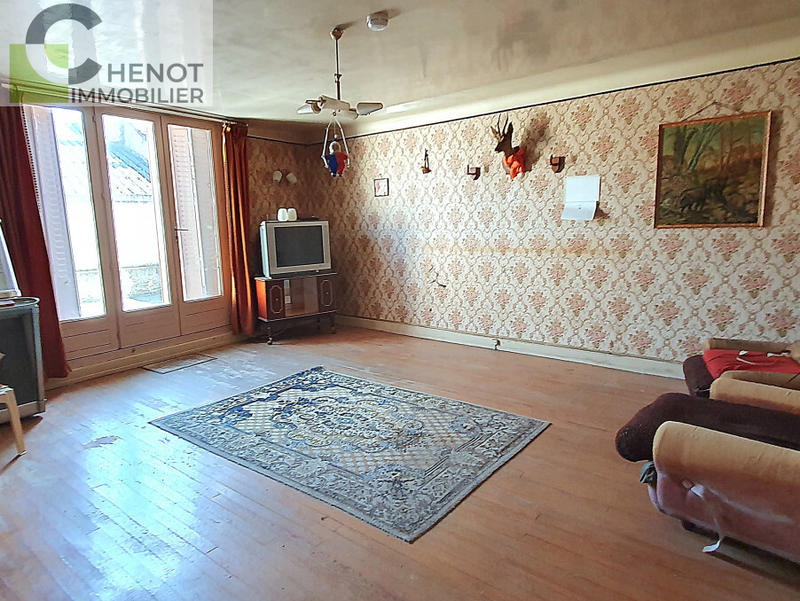 Propriété - 130 m² - 5 pièces