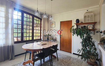 Villa - 308 m² - 12 pièces