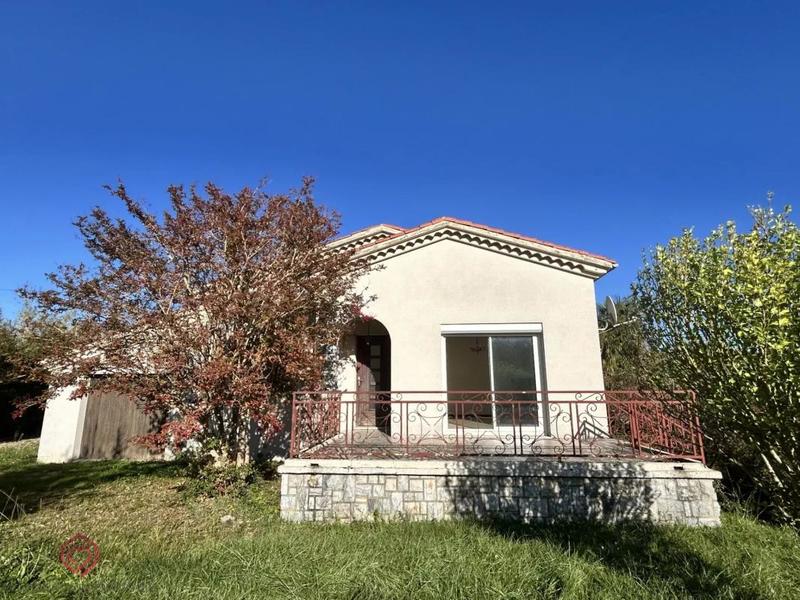 Maison - 70 m² - 4 pièces