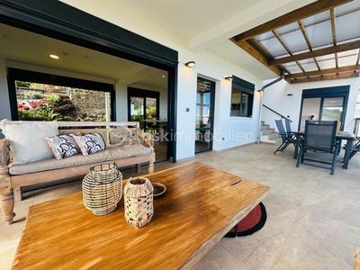 Villa - 139 m² - 5 pièces