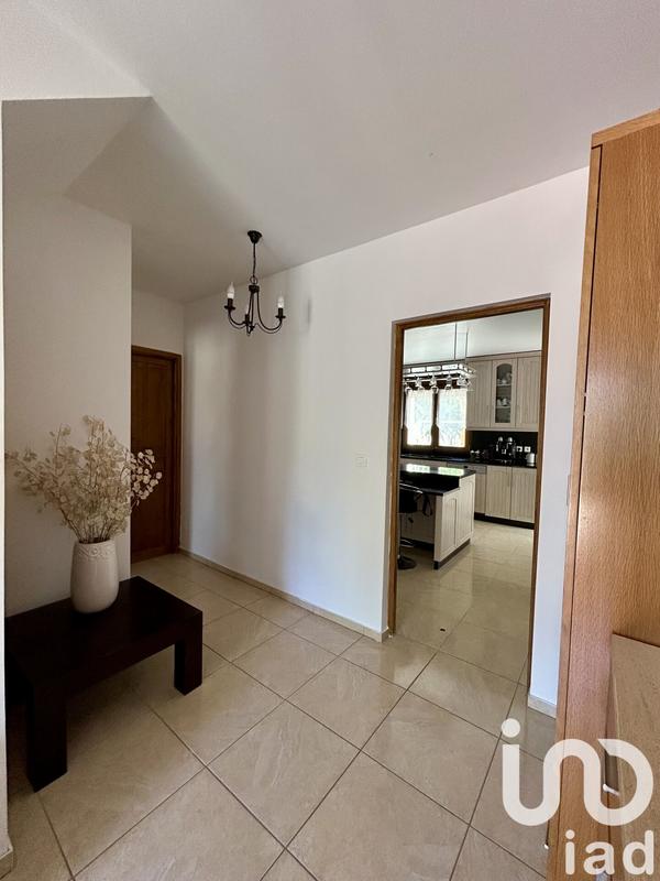 Maison - 189 m² - 6 pièces