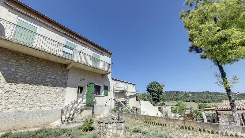 Maison - 84 m² - 3 pièces