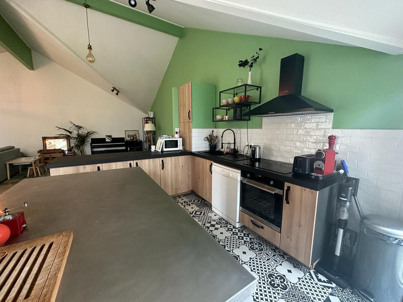 Appartement - 125 m² - 5 pièces