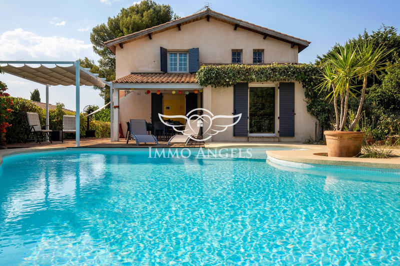 Maison - 175 m² - 7 pièces