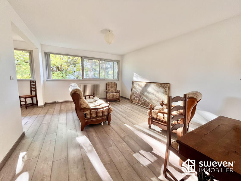 Appartement - 85 m² - 4 pièces