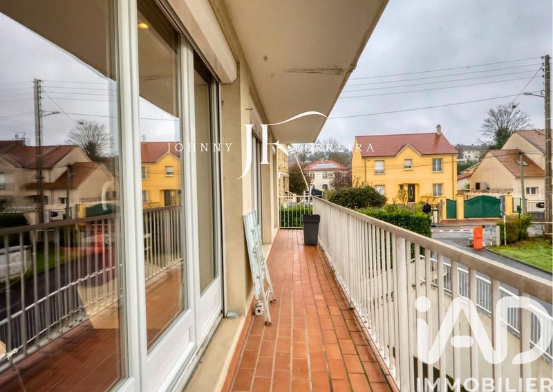 Appartement - 94 m² - 4 pièces