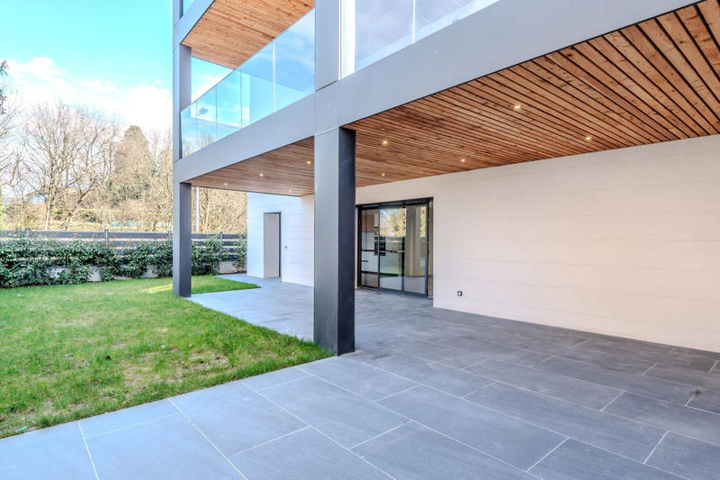 Appartement - 101 m² - 4 pièces