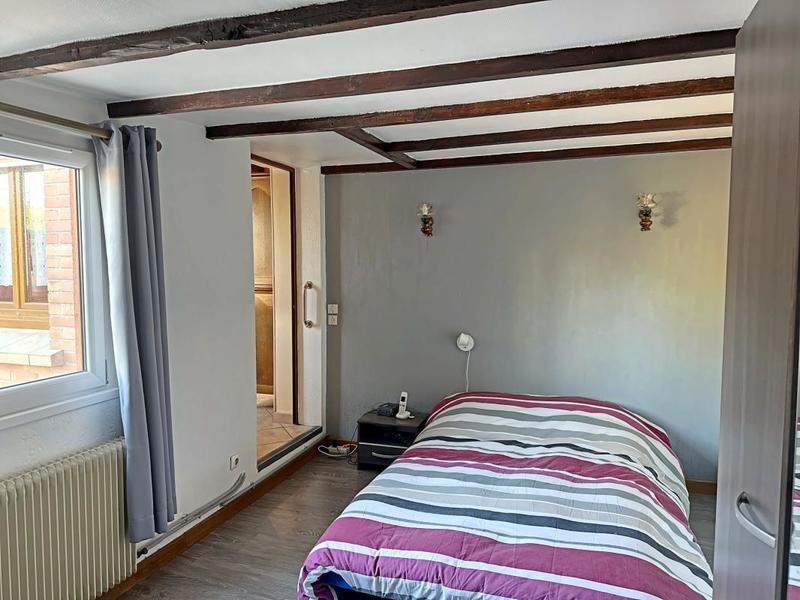Maison - 94 m² - 5 pièces