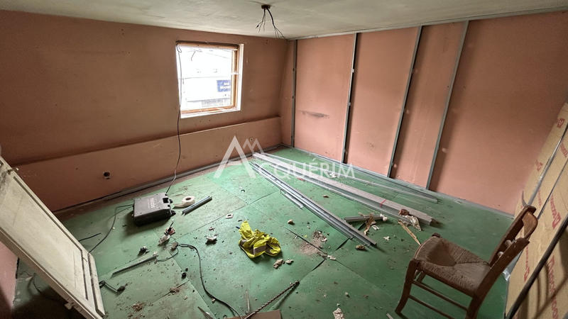 Maison ancienne - 160 m² - 9 pièces