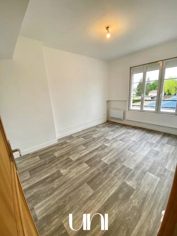 Bureau - 200 m² - 4 pièces