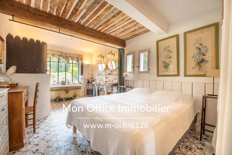 Maison - 168 m² - 6 pièces