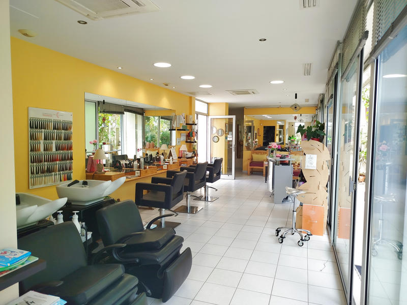 Fonds de commerce - Magasins - 62 m²