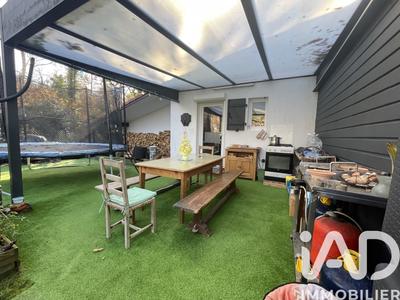 Maison - 87 m² - 5 pièces