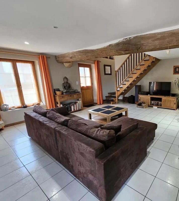 Maison - 150 m² - 4 pièces