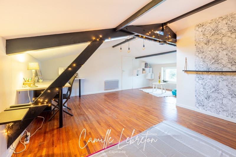 Maison - 198 m² - 6 pièces