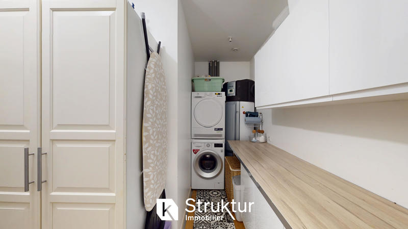 Appartement - 153 m² - 5 pièces