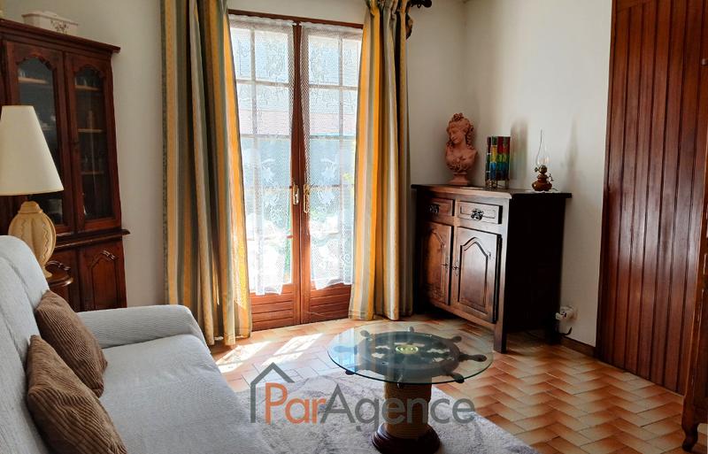 Maison - 161 m² - 7 pièces