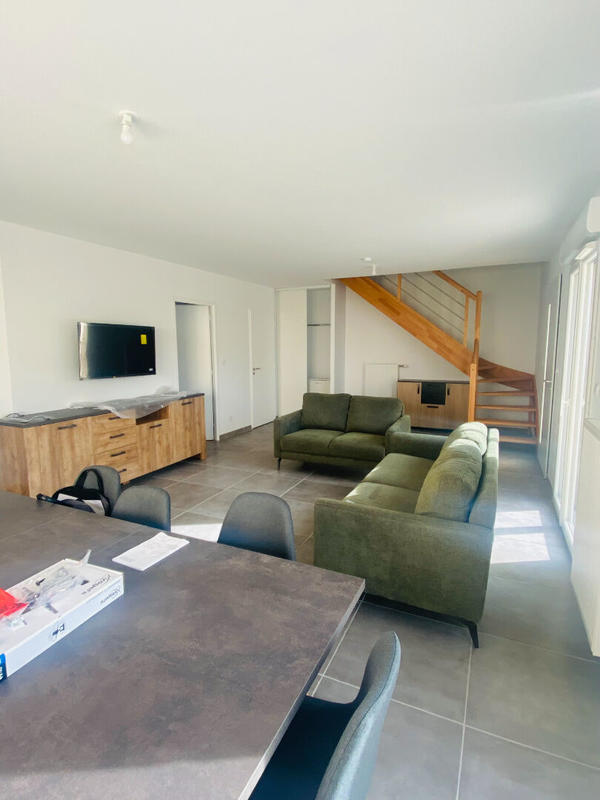 Maison - 120 m² - 1 pièce