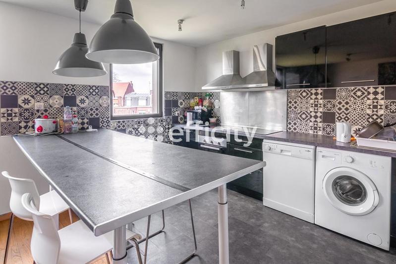 Appartement - 127 m² - 7 pièces