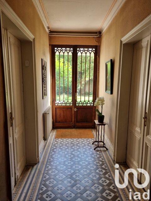 Maison de ville - 407 m² - 9 pièces