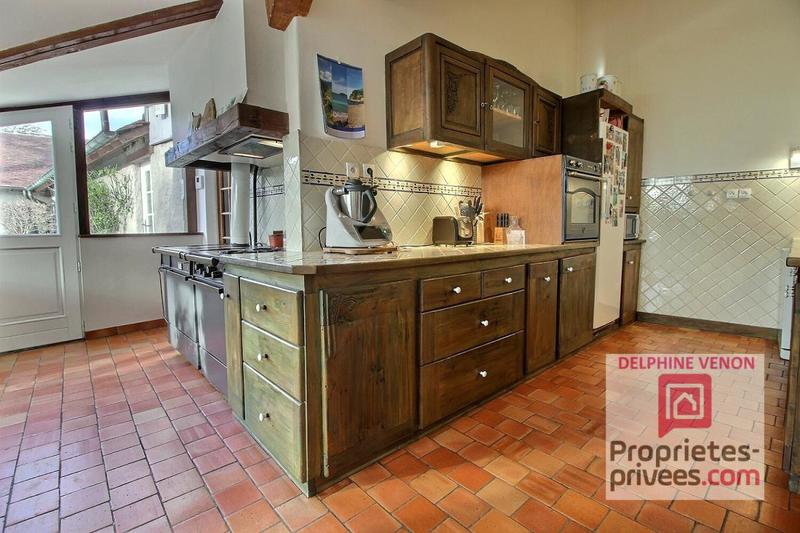 Maison - 140 m² - 6 pièces