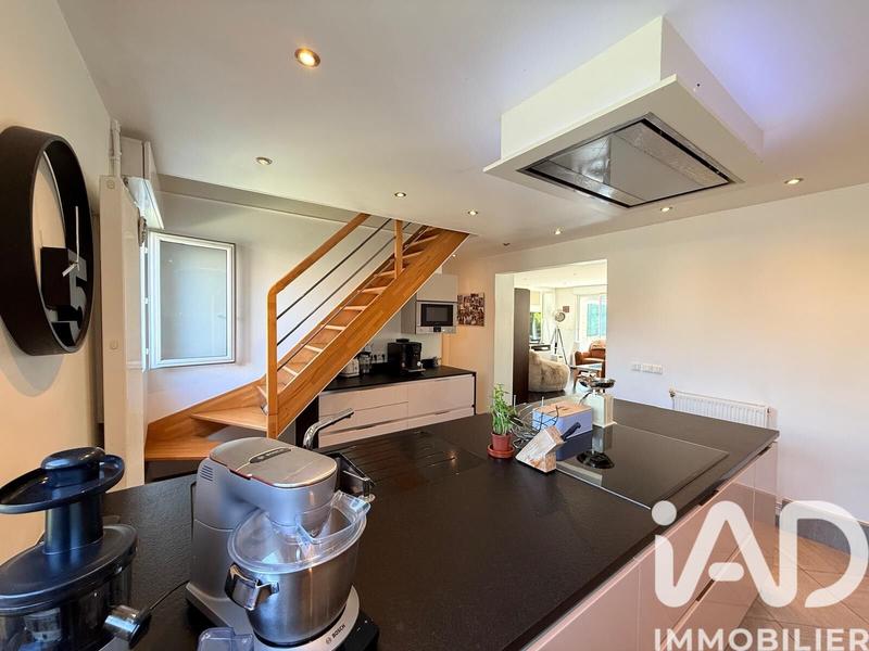 Maison - 149 m² - 6 pièces