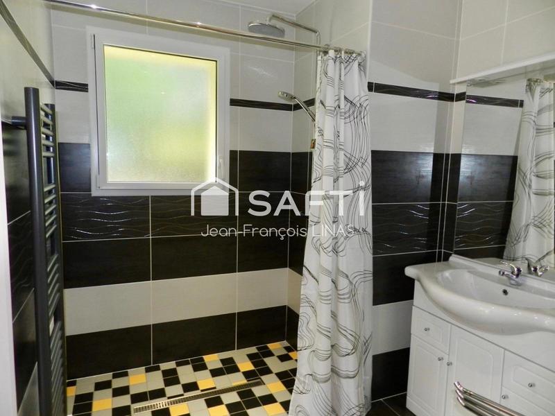 Maison - 164 m² - 8 pièces