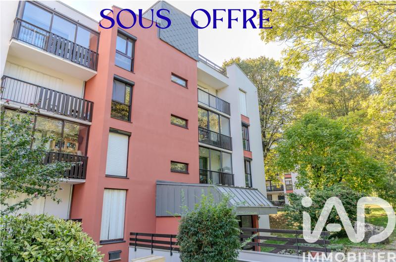 Appartement - 93 m² - 5 pièces