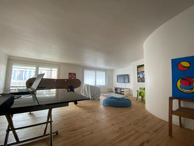 Appartement - 185 m² - 7 pièces