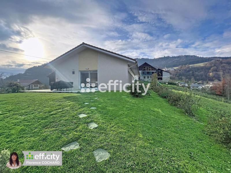 Maison - 193 m² - 4 pièces