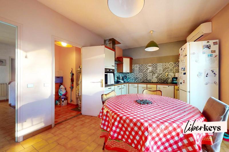 Maison de village - 259 m² - 4 pièces