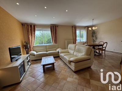 Maison - 96 m² - 6 pièces